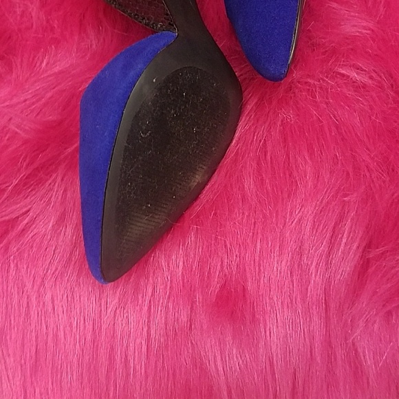 Heels - Picture 3 of 4